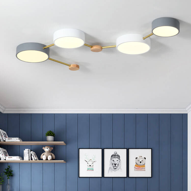 Skandinavische LED Deckenleuchte aus Holz und Metall