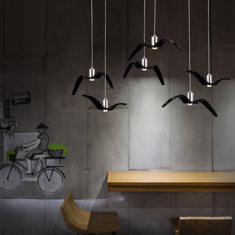 Moderne Möwen-Hängelampe mit LED-Beleuchtung