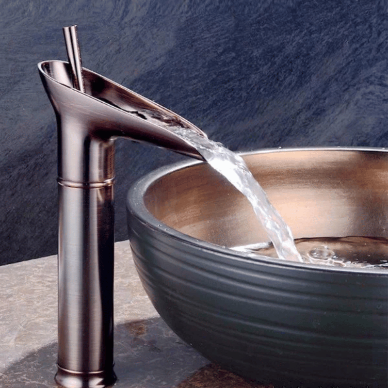 Moderne Wasserfall Waschbeckenarmatur