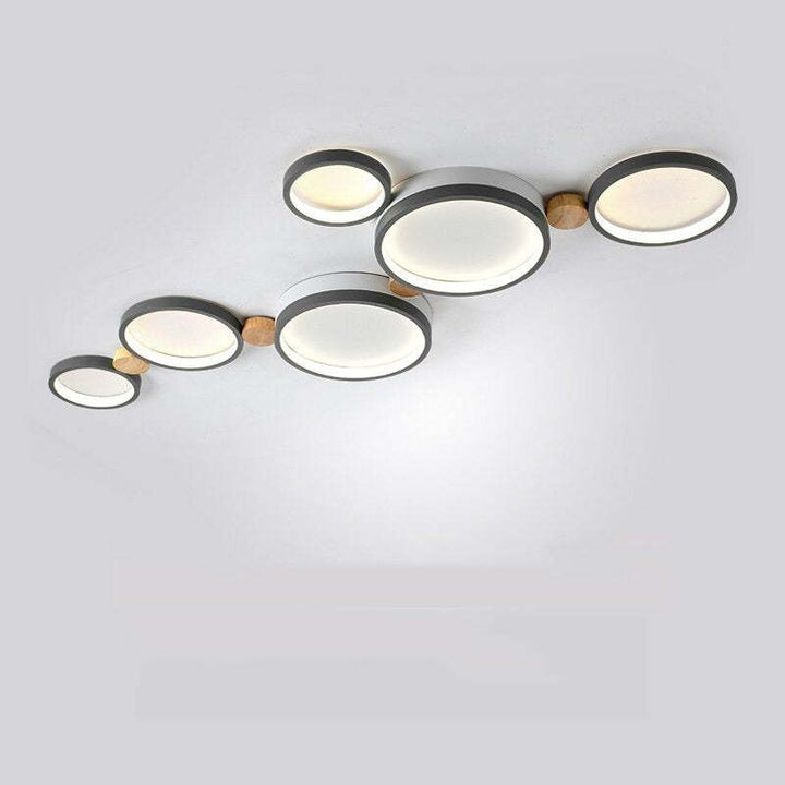 Moderne LED Deckenleuchte mit Grauen Metallringen