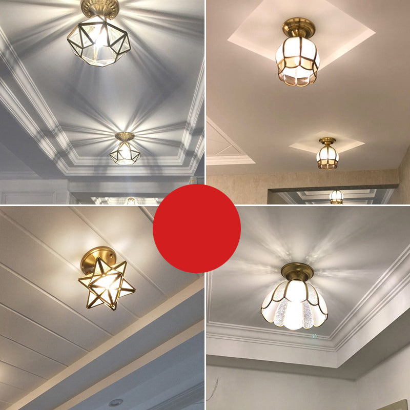 Moderne Deckenleuchte im Muschelrand-Design – Messing-Optik