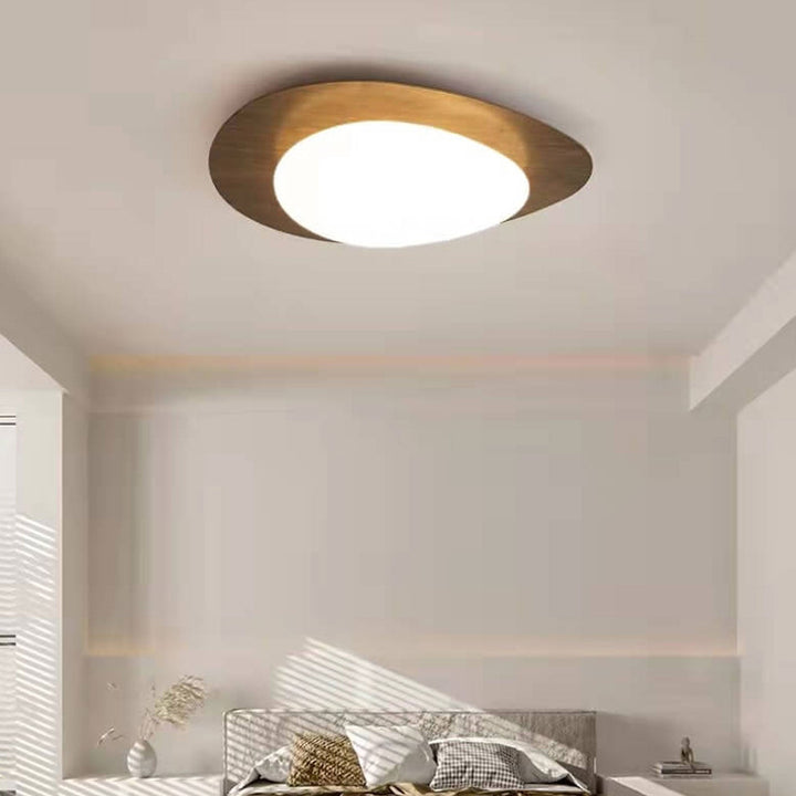 Ovale LED Deckenleuchte in Holzoptik im nordischen Stil