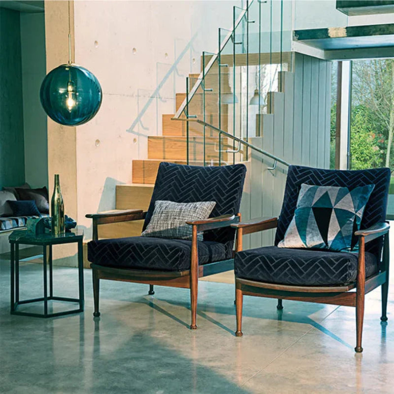 Moderne Glas-Kugel-Hängeleuchte im eleganten Design