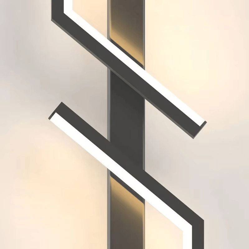 Moderne Wandleuchte mit künstlerischem Flair