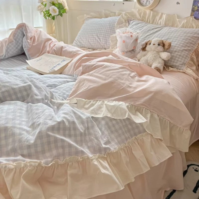Bettwäsche Set kariert – Gingham Muster mit Rüschenkanten