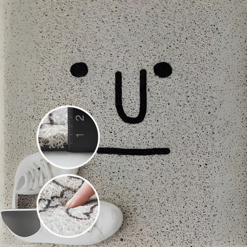 Niedliche Smiley Fußmatte – Rutschfest & Wasserabsorbierend für den Eingangsbereich