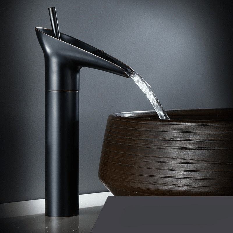 Moderne Wasserfall Waschbeckenarmatur