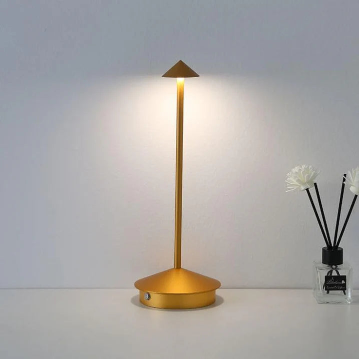 Kabellose LED Tischleuchte mit Akku – dimmbar & modern