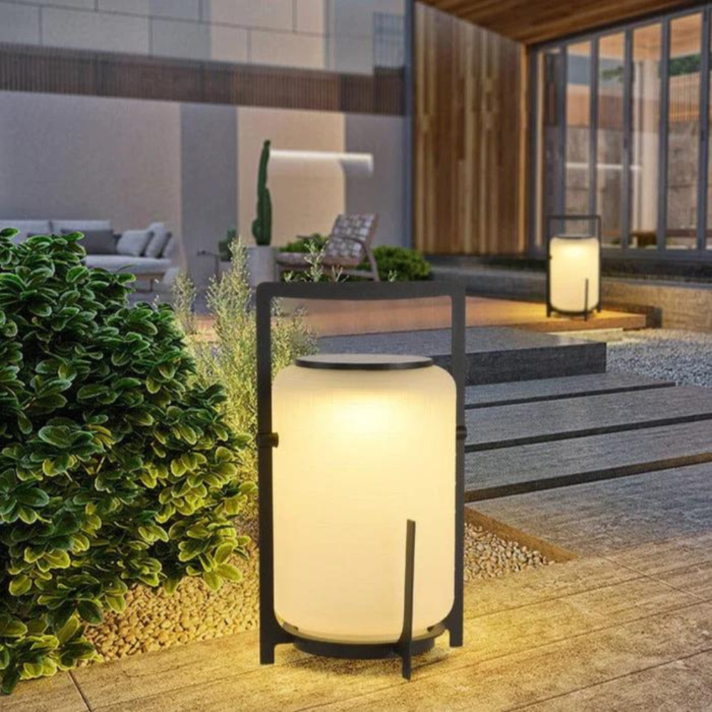 Solar-Tischlampe im Laternenstil – Nachhaltige LED-Beleuchtung für Garten & Terrasse