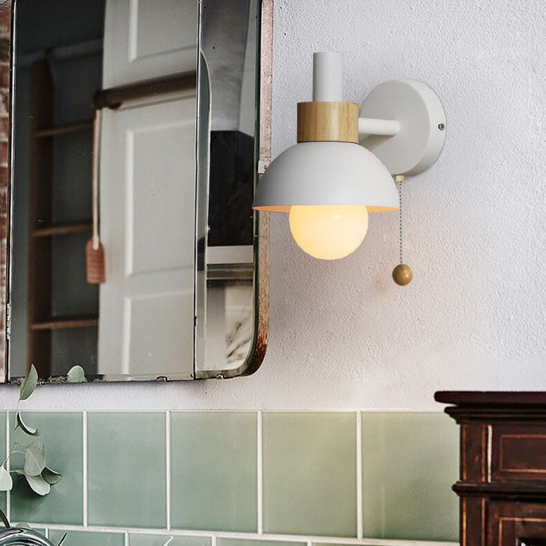 Moderne Glas Wandleuchte in Kugelform für das Wohnzimmer
