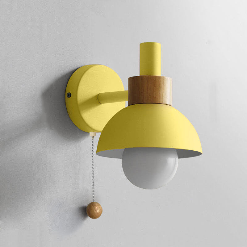 Moderne Glas Wandleuchte in Kugelform für das Wohnzimmer