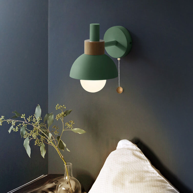 Moderne Glas Wandleuchte in Kugelform für das Wohnzimmer
