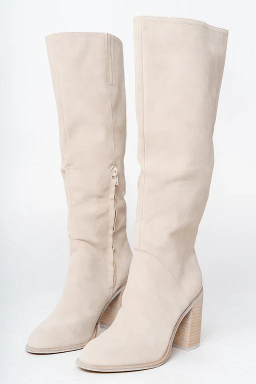 Damen Stiefel Mit Elegantem Schnitt Und Zeitlosem Stil