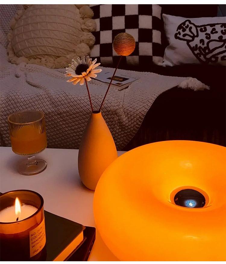 Nara LED Lampe im Bauhaus-Stil mit Donut-Design
