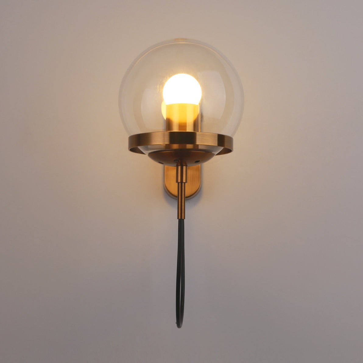 Glaskugel-Wandleuchte im postmodernen Stil