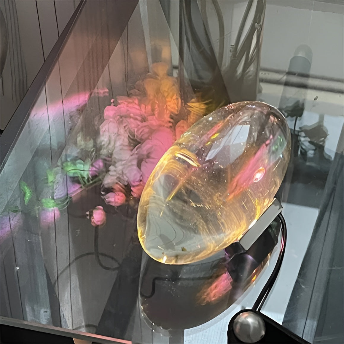 LED Projektionslampe mit Prisma-Effekt – magisch & dekorativ