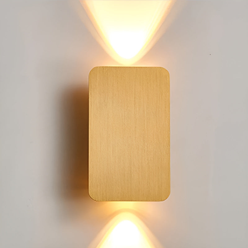 Moderne LED-Wandleuchte im minimalistischen Design