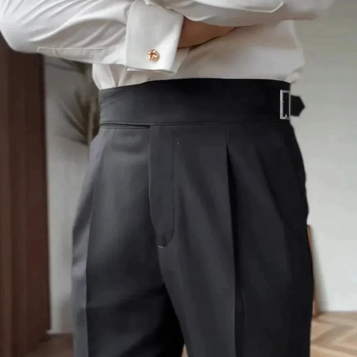 Herren Bundfaltenhose Mit Schnallenverschluss Und Klassischem Schnitt