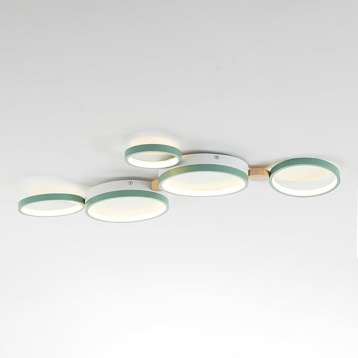 Moderne LED Deckenleuchte mit Grauen Metallringen
