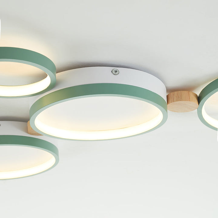 Moderne LED Deckenleuchte mit Grauen Metallringen