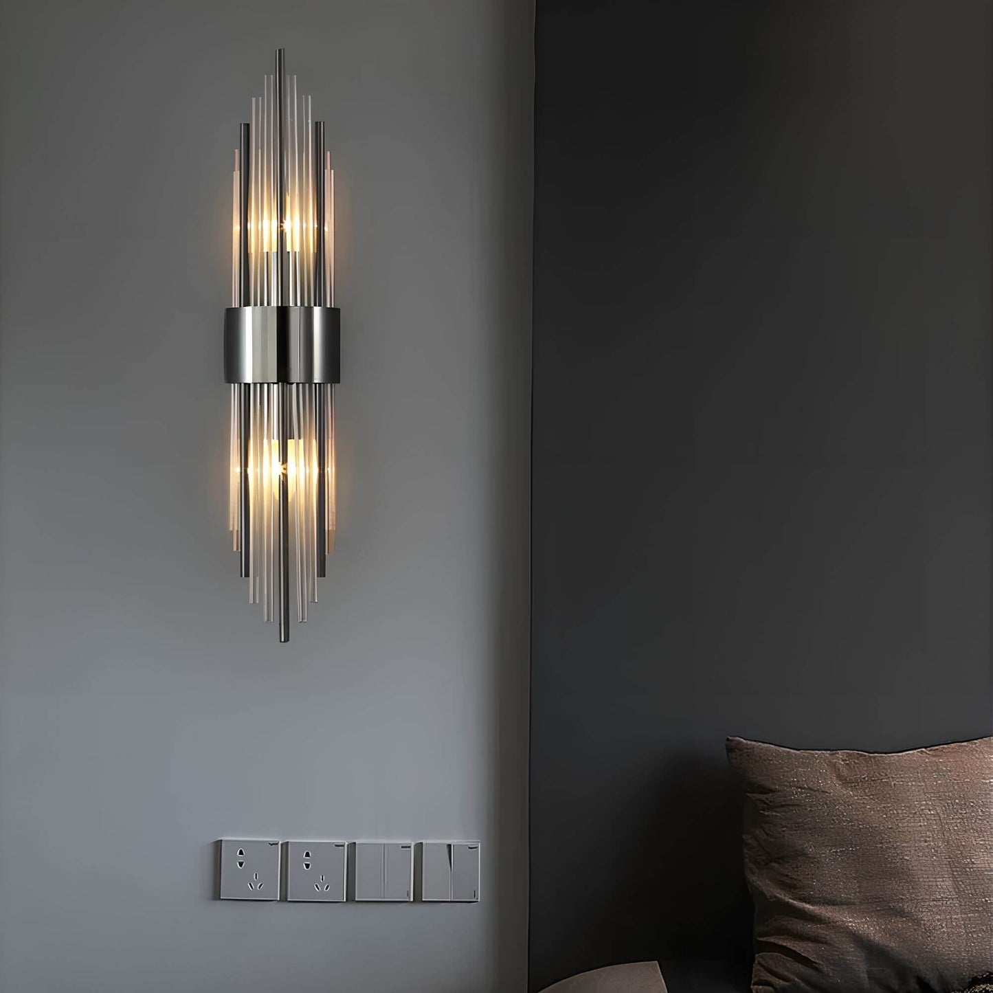 Goldene Kristall-Wandleuchte – funkelnd, elegant & warmweiß