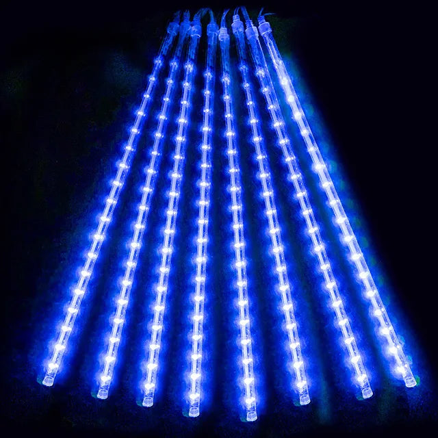Verspielte wetterfeste LED-Meteorlichter für Garten und Balkon