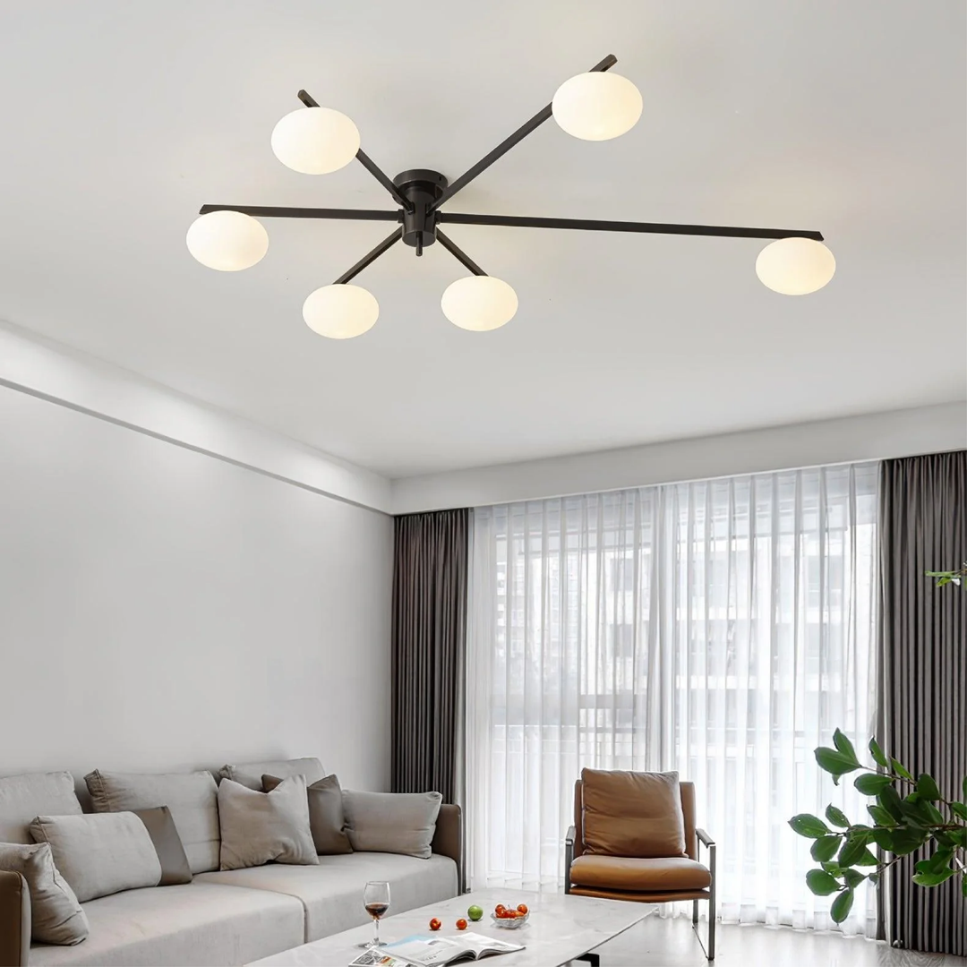 Moderne Deckenleuchte aus Metall und Glas im minimalistischen Design