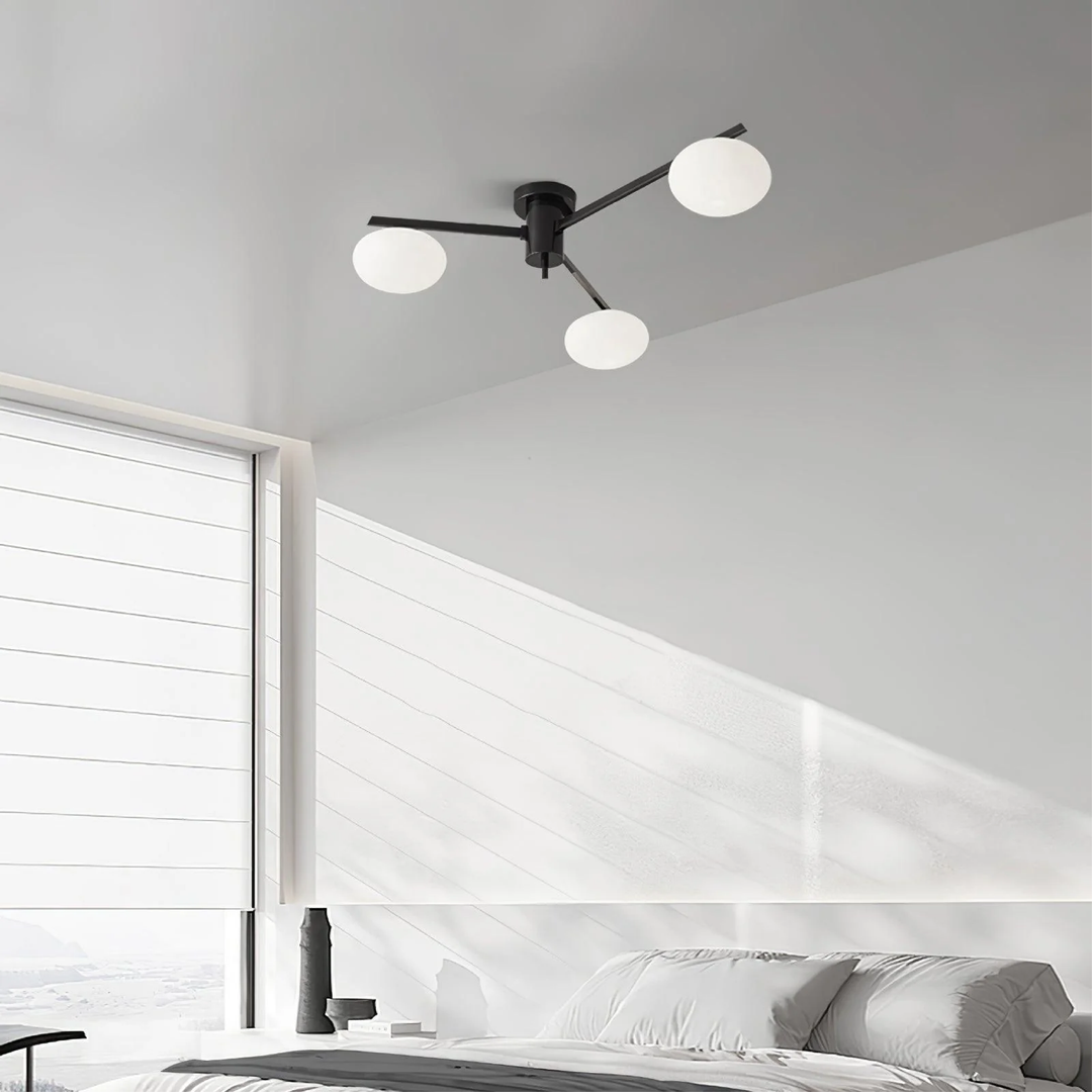Moderne Deckenleuchte aus Metall und Glas im minimalistischen Design