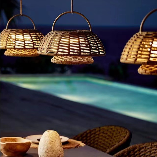 Nachhaltige wetterfeste LED-Außenlampe im Bambusdesign für Garten und Terrasse