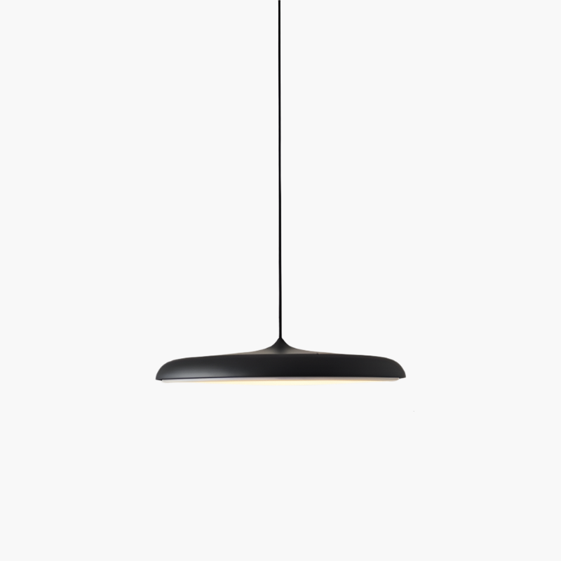 Skandinavische LED Pendelleuchte im Scheibendesign