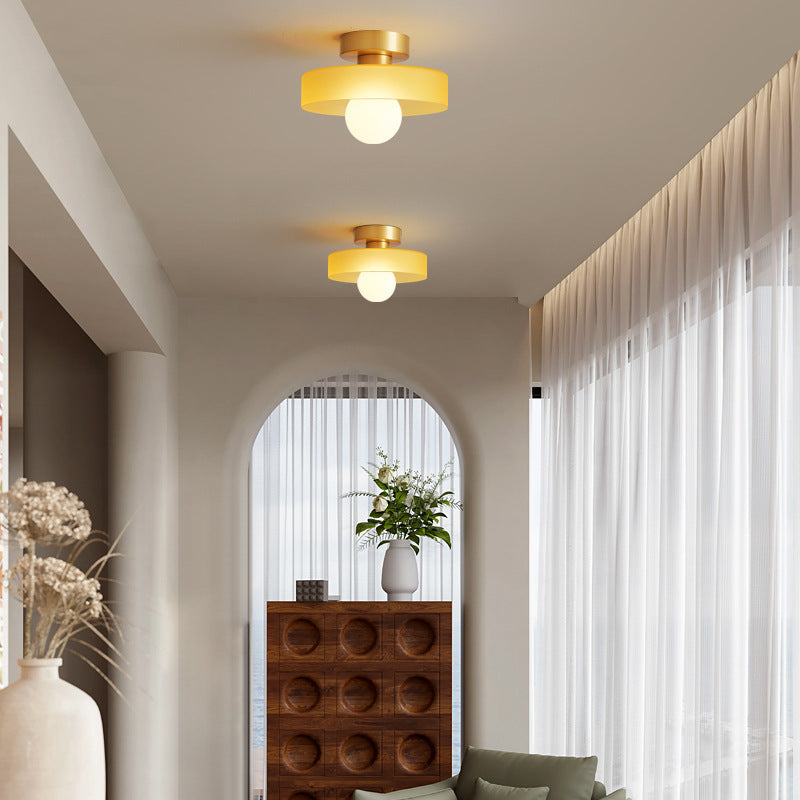 Französische Bauhaus-Deckenleuchte – Elegantes Design für moderne Räume