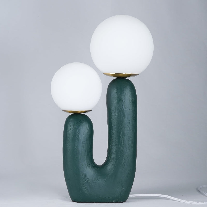 Skandinavische Tischlampe aus Harz für Kinder- und Schlafzimmer