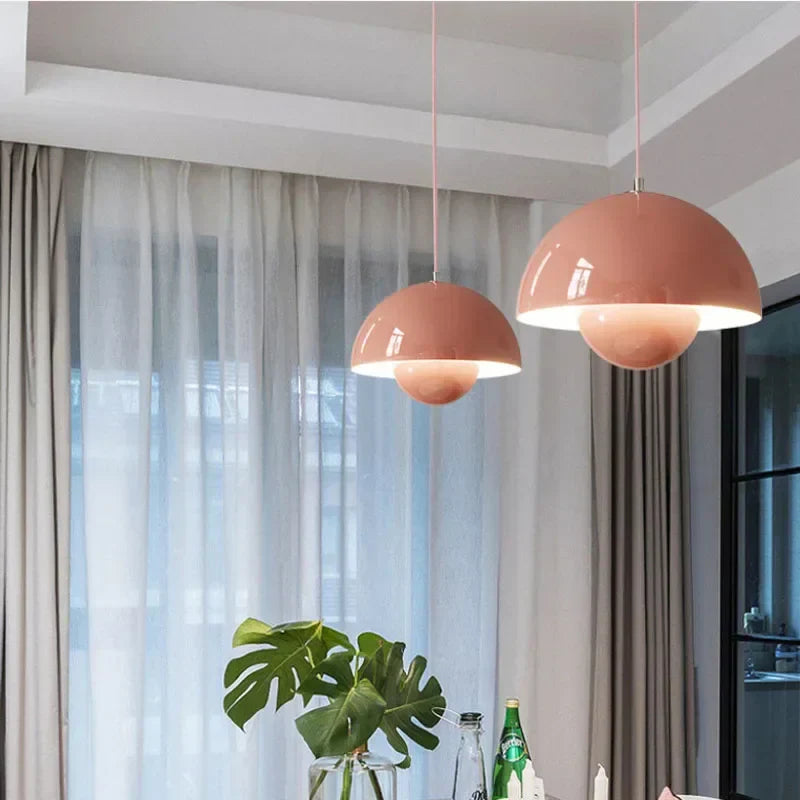 Dänische Pendelleuchte Blumenkopf – modern, floral & E27-kompatibel