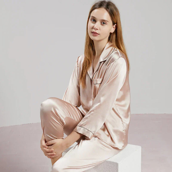 Damen Pyjama Set Aus Wildlederoptik Mit Zipp Details