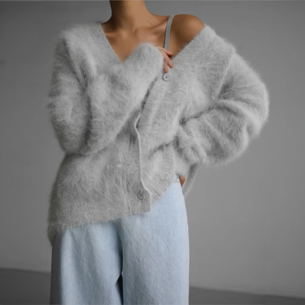 Damen Cardigan Mit V-Ausschnitt Und Elegantem Design