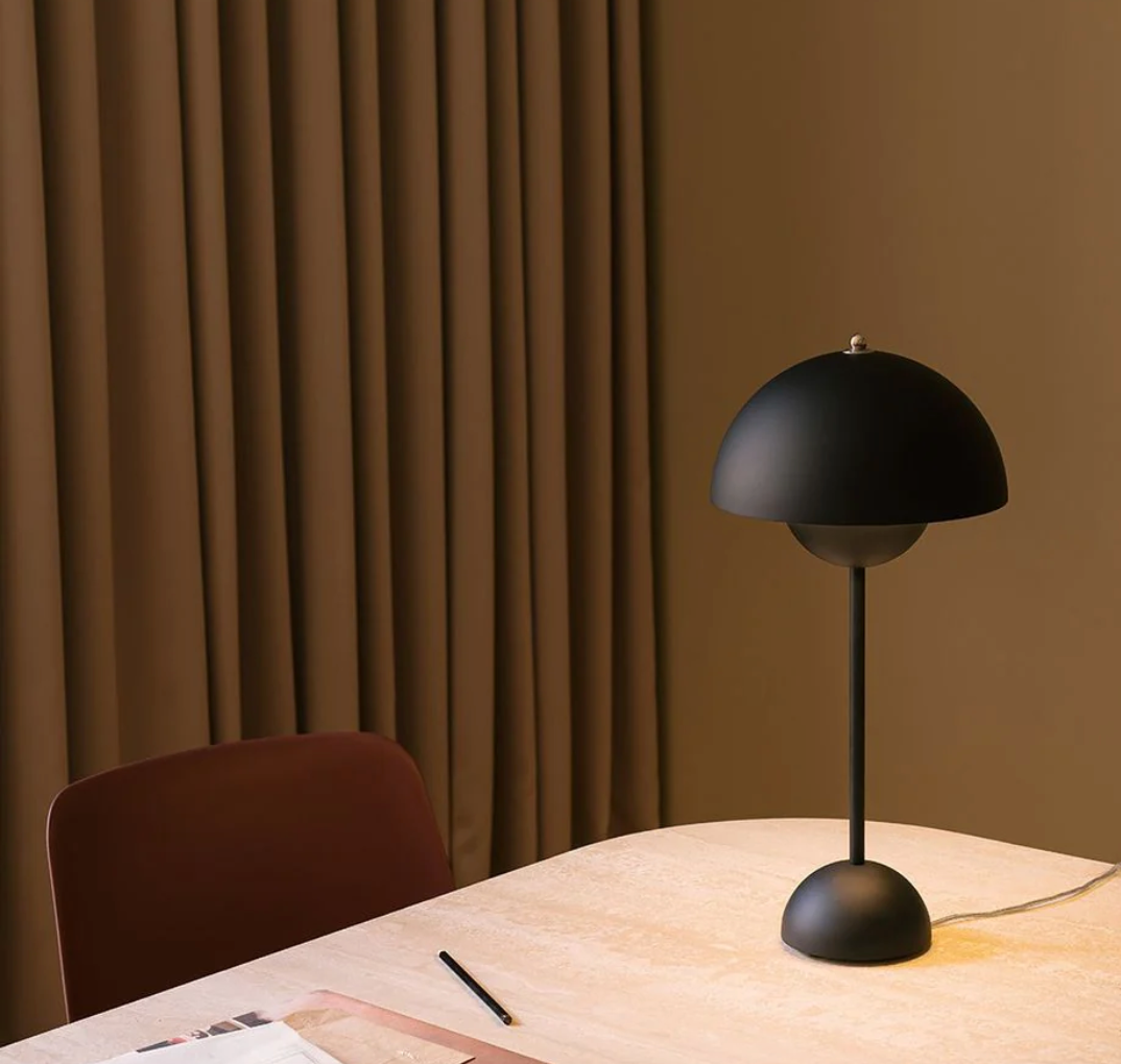 Kabellose LED-Tischlampe – Stilvolle Beleuchtung für ein gemütliches Zuhause