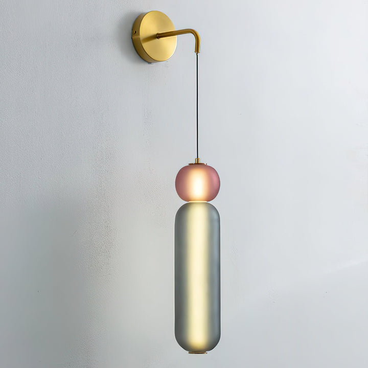 Wandlampe mit Goldfinish und Ornamenten