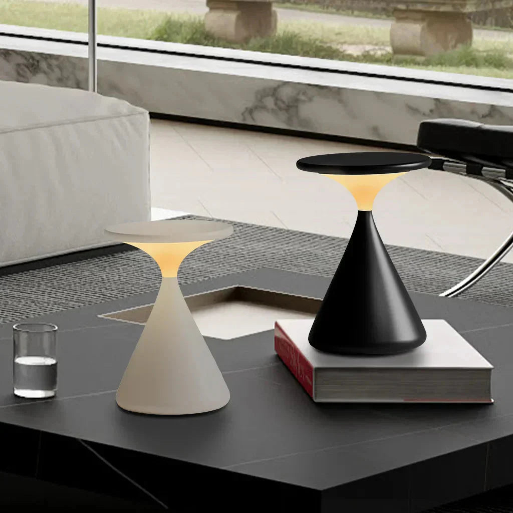 Kabellose LED-Tischleuchte in Sanduhrform – Dimmbar & USB-C wiederaufladbar