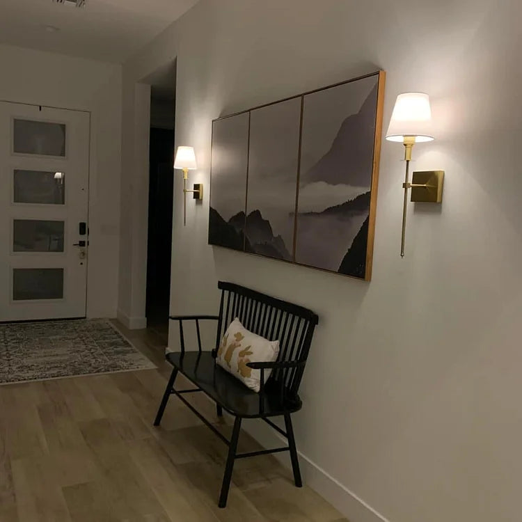 Kabellose LED Wandleuchte mit Akku und Fernbedienung im modernen Design