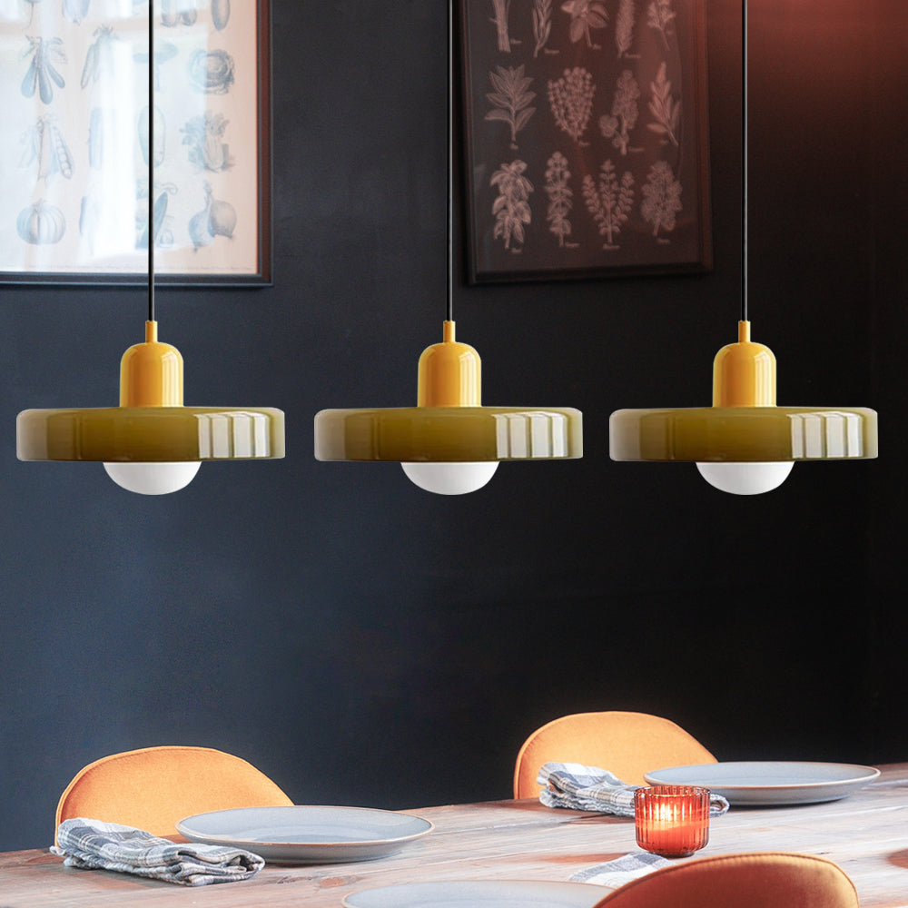 LED Pendelleuchte mit farbigen Glasschirmen für Wohnzimmer und Esszimmer
