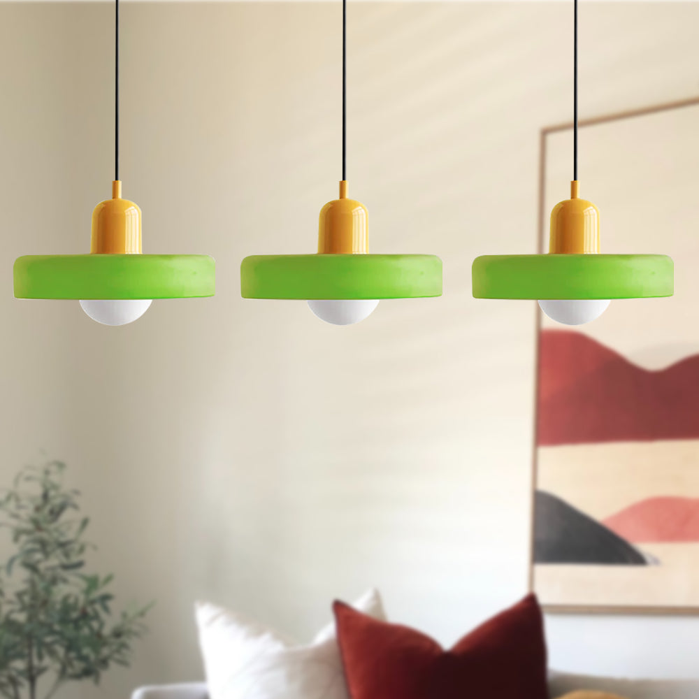 LED Pendelleuchte mit farbigen Glasschirmen für Wohnzimmer und Esszimmer