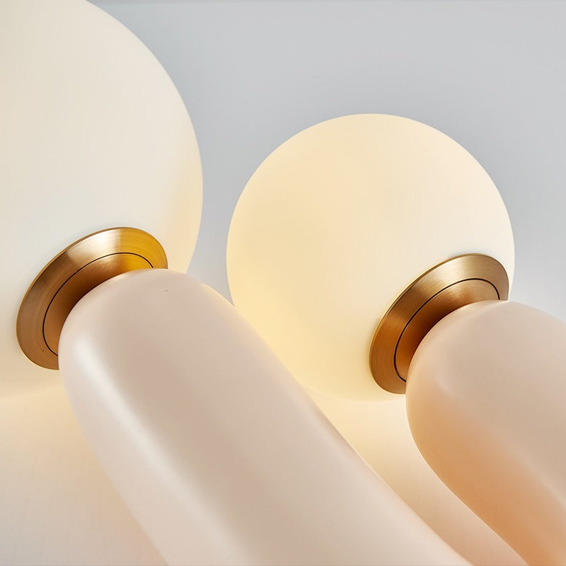 Skandinavische Tischlampe aus Harz für Kinder- und Schlafzimmer