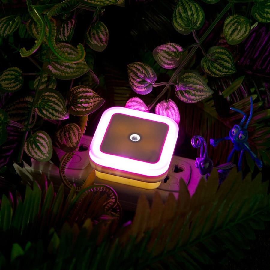 LED-Nachtlicht mit Lichtsensor für Schlafzimmer, Flur und Kinderzimmer