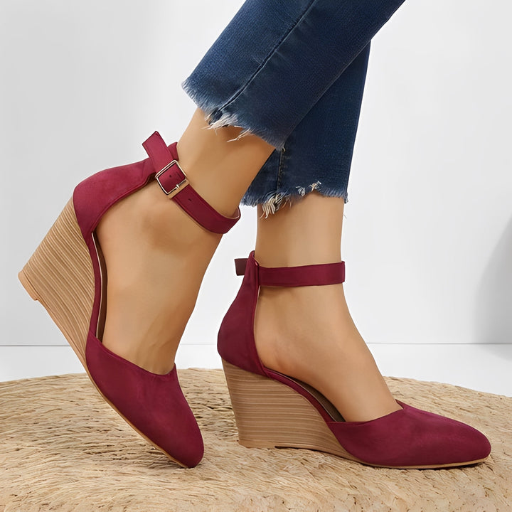 Women’s Pointed Toe Elegant Summer Sandals