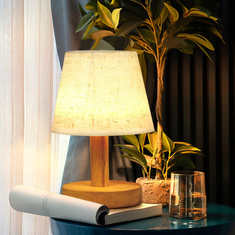 Vintage Falten-Tischleuchte mit USB-Aufladung – Retro Nachttischlampe für stimmungsvolles Licht