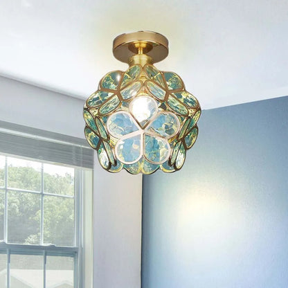 Florale Glas-Deckenleuchte mit Lichtreflexion