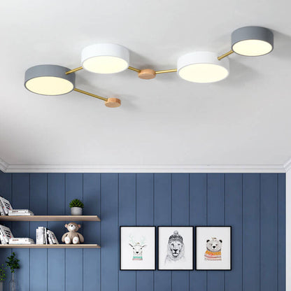 Skandinavische LED Deckenleuchte aus Holz und Metall
