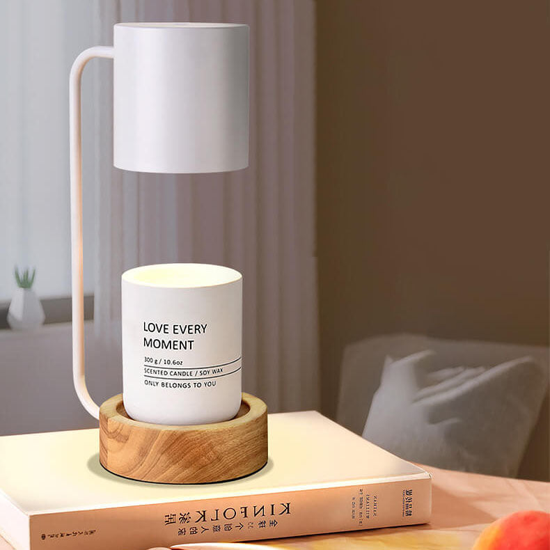 Japanische Tischlampe aus Holz und Metall im minimalistischen Design