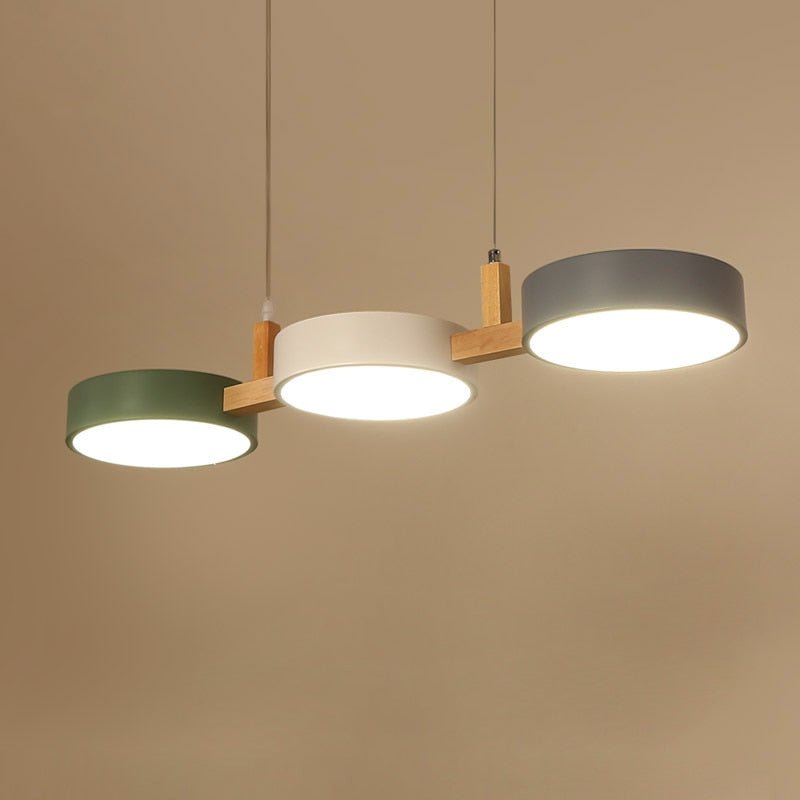 Moderne Metall-Deckenleuchte – flach, nordisch & dimmbar