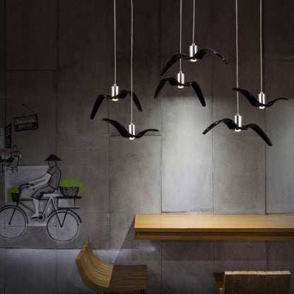 Moderne Möwen-Hängelampe mit LED-Beleuchtung